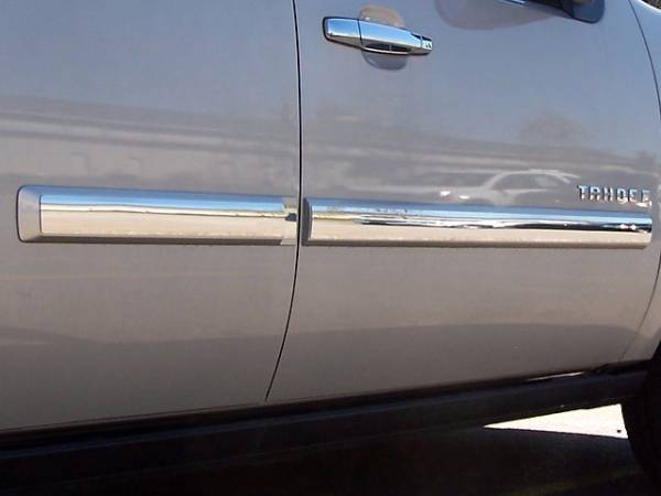 QAA - Chevrolet Tahoe 2007-2008, 4-door, SUV (6 piece Stainless Steel Rocker Panel Trim, Insert Kit 2.187" Width Side Molding.) TH47195 QAA