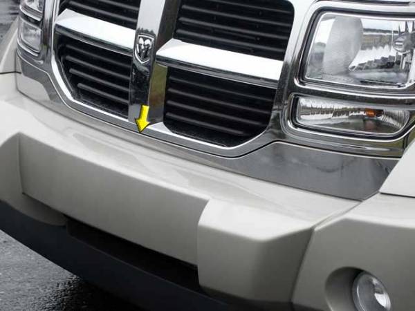 QAA - Dodge Nitro 2007-2011, 4-door, SUV (1 piece Stainless Steel Front Grille Accent Trim 3.5" Width, Lower ) SG47940 QAA