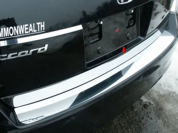 QAA - Honda Accord 2008-2012, 4-door, Sedan (1 piece Stainless Steel Rear Deck Trim, Trunk Lid Accent 2.5" Width ) RD28281 QAA