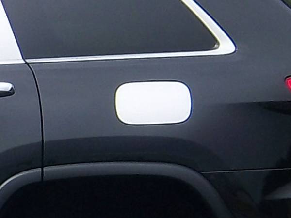 QAA - Jeep Grand Cherokee 2011-2020, 4-door, SUV (1 piece Stainless Steel Gas Door Cover Trim Warning: This is NOT a replacement cap. You MUST have existing gas door to install this piece ) GC51080 QAA