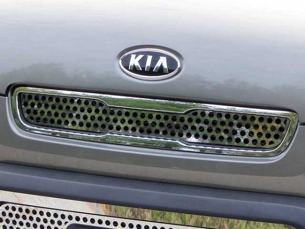 QAA - Kia Soul 2010-2011, 4-door, Hatchback (1 piece Stainless Steel Front Grille Accent Trim Upper Insert ) SG10830 QAA