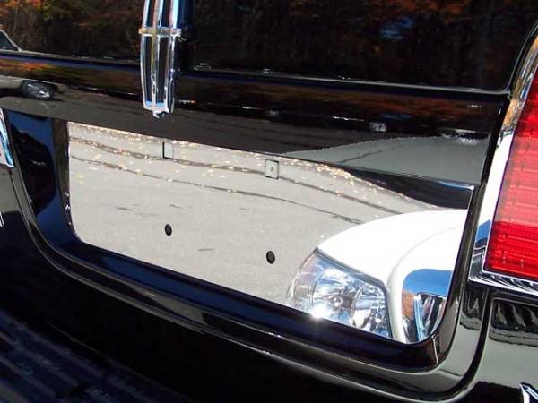 QAA - Lincoln Navigator 2007-2014, 4-door, SUV (1 piece Stainless Steel License Plate Bezel ) LP47655 QAA