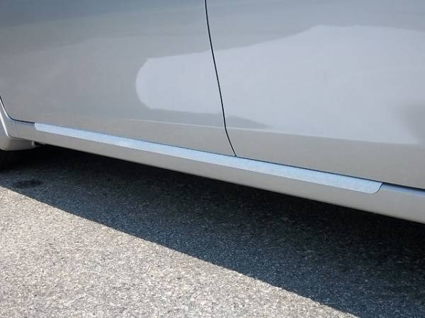 QAA - Nissan Sentra 2013-2015, 4-door, Sedan (2 piece Stainless Steel Rocker Panel Trim, On the rocker 1.25" Width Installs below the door.) TH13577 QAA