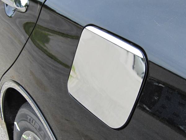 QAA - Toyota Camry 2015-2017, 4-door, Sedan (1 piece Stainless Steel Gas Door Cover Trim Warning: This is NOT a replacement cap. You MUST have existing gas door to install this piece ) GC15130 QAA