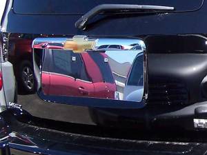 Chevrolet HHR 2006-2011, 4-door, Wagon (1 piece Stainless Steel License Plate Bezel 8.125" Width ) LP46140 QAA
