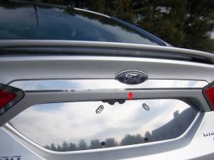 QAA - Ford Fusion 2013-2016, 4-door, Sedan (1 piece Stainless Steel License Bar, Above plate accent Trim under the logo ) LB53390 QAA - Image 1