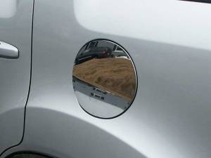 Honda Pilot 2009-2015, 4-door, SUV (1 piece Stainless Steel Gas Door Cover Trim Warning: This is NOT a replacement cap. You MUST have existing gas door to install this piece ) GC29260 QAA
