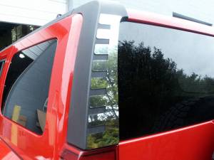 QAA - Hummer H3 2006-2009, 4-door, SUV (2 piece Stainless Steel Rear Window Trim Accent ) HV46311 QAA - Image 1