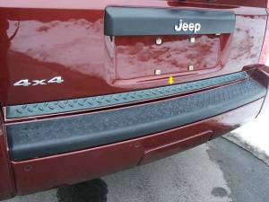 Jeep Commander 2006-2010, 4-door, SUV (1 piece Stainless Steel Rear Deck Trim, Trunk Lid Accent 2.75" Width ) RD46095 QAA