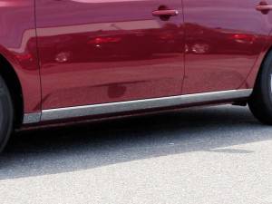 Kia Forte 2010-2013, 4-door, Sedan (6 piece Stainless Steel Rocker Panel Trim, On the rocker 2.5" Width Installs below the door.) TH10810 QAA