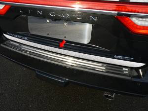 QAA - Lincoln Navigator 2015-2017, 4-door, SUV (1 piece Stainless Steel Rear Deck Trim, Trunk Lid Accent 2.188" Width ) RD55655 QAA - Image 1
