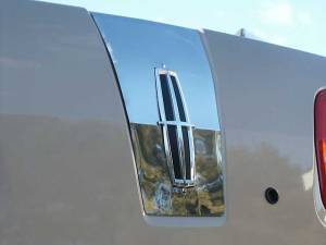Lincoln Zephyr 2006-2006, 4-door, Sedan (1 piece Stainless Steel Trunk Hatch Accent Trim Logo Surround ) TP46630 QAA