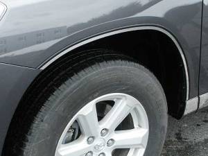QAA - Toyota Highlander 2008-2010, 4-door, SUV (6 piece Stainless Steel Wheel Well Accent Trim 0.75" Width With 3M adhesive installation and black rubber gasket edging.) WQ28110 QAA - Image 1