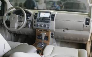 Intro-Tech Automotive - Nissan Pathfinder 2005-2007 - DashCare Dash Cover - Image 4