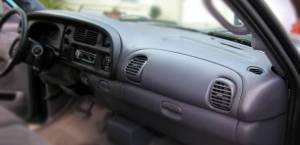 Intro-Tech Automotive - Dodge Ram Pickup 1500 1998-2001 -  DashCare Dash Cover - Image 2