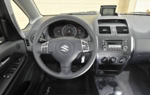 Intro-Tech Automotive - Suzuki SX-4 2007-2012 * with GPS Storage Box -  DashCare Dash Cover - Image 3