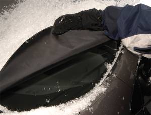 Intro-Tech Automotive - Intro-Tech Honda Fit (09-14) Windshield Snow Shade HD-50 - Image 3